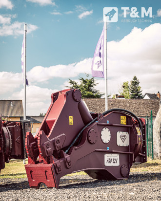 Pulverisierer Hydraram HRP-32V Mieten / Rental / Oil Quick 
