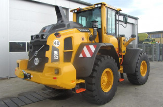 Volvo L90H mit Schaufel Inhalt 7,0 m³