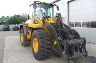 Volvo L90H mit Schaufel Inhalt 7,0 m³