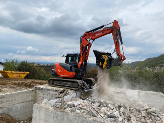 MB Crusher MB-L140 S2 Backenbrecherlöffel 