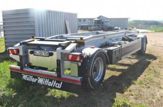 Abrollanhänger Müller Mitteltal RS18