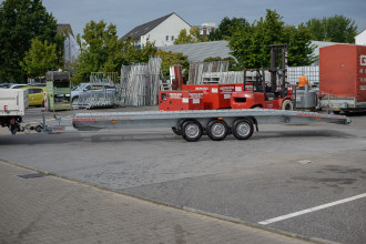 Autoanhänger ges. gew. 3500 kg  Solingen