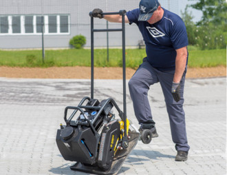 Rüttelplatte Bomag BP 25/50 D Chemnitz