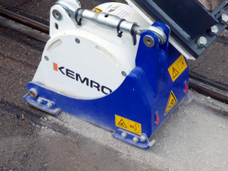 Flächenfräse für Asphalt und Beton mit exakt einstellbarer Frästiefe 