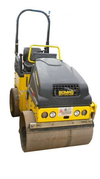 Bomag BW 100 SCC-5, seitenfrei Asphaltwalze Stuttgart