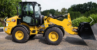 Radlader Caterpillar 908M