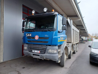 8x8 Tatra Phoenix Kipper