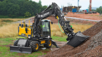 VOLVO EW160E MIT VERSTELLAUSLEGER Singen
