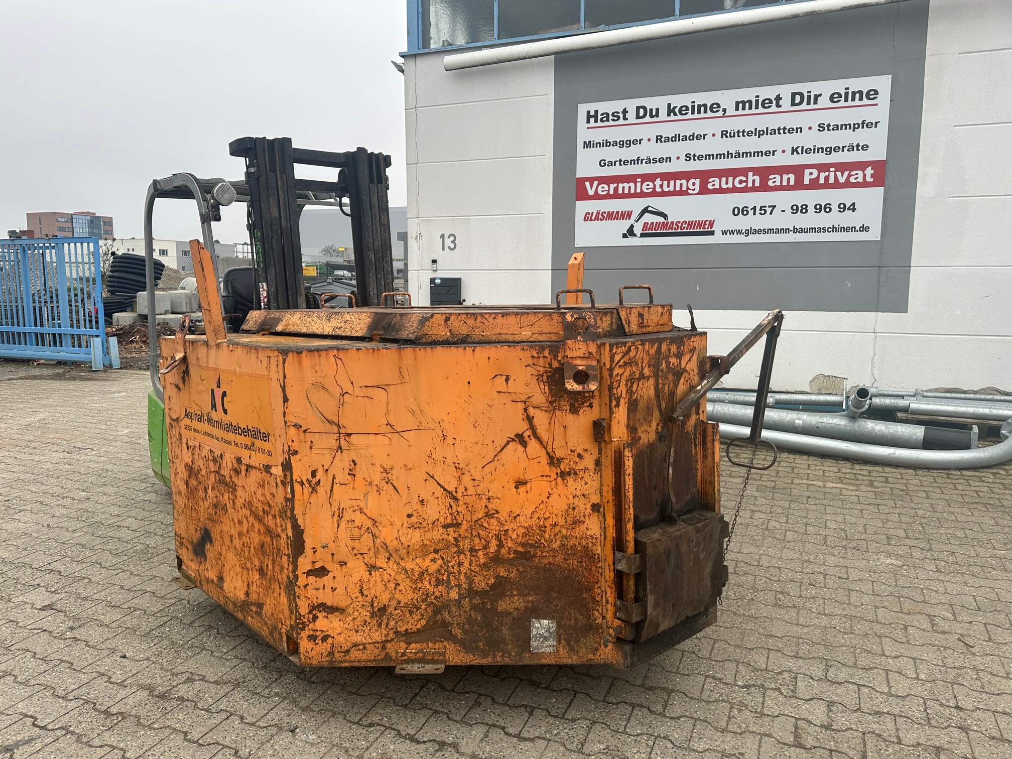 Asphalt Thermocontainer ATC  2 cbm. mieten