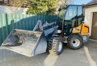 Mini ładowarka kołowa Giant HD 2500