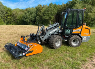 Giant GBF-1250-30 Umkehrfräse Bodenfräse Anbaugerät Radlader 