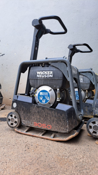 Revisionsrüttelplatte Wacker Neuson DPU 3050 