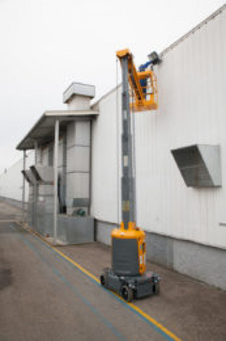 Teleskopmastbühne 10m Haulotte Star 10