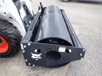 Bobcat 80 SMOOTH Anbauvibrationswalze Walze Vibrationswalze