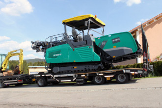 Vögele MT 3000-2 i Asphalt Beschicker bundesweit mit Bedienpersonal 