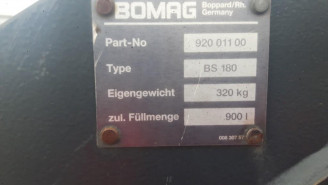 Walec tandemowy do asfaltu Bomag BW 174 AP