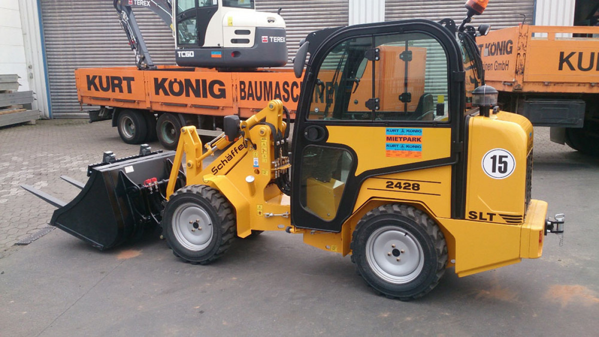Schäffer 2428 SLT Mini Radlader