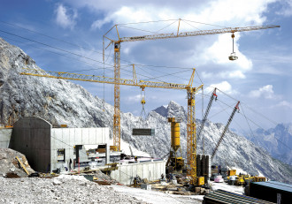 Turmdrehkrane Untendreher LIEBHERR 42K.1 