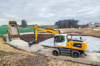 Liebherr A 924 Litronic Bagger Freiburg im Breisgau