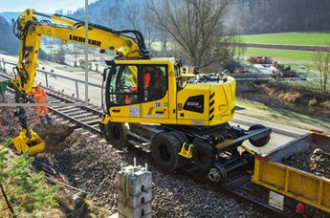 Liebherr A 922 Rail 