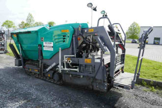 Asphaltfertiger Vögele Super 800-3i 