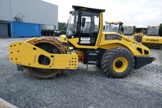 Zagęszczarka Bomag BW 219 PDH-5