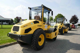 Walzenzug Bomag BW 177 D-5