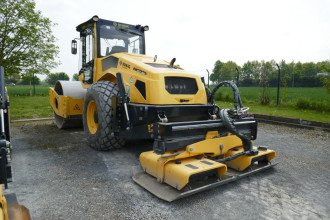 Zagęszczarka Bomag BW 213 DH+P-5