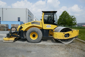 Walzenzug Bomag BW 213 DH+P-5 Weißenfels