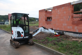 Minikoparka Bobcat E20z