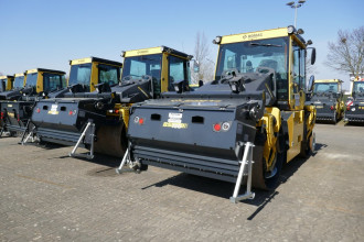Walec tandemowy Bomag BW 174 AP-4 AM