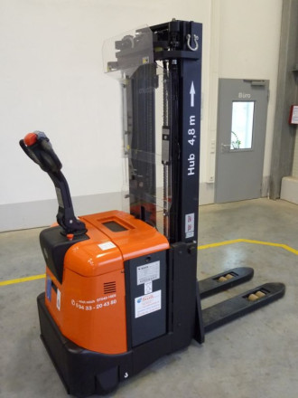 Wózek paletowy wysokiego podnoszenia BT SPE 160 L HH01.6t-48E 