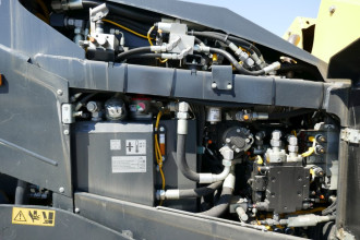 Rozściełacz asfaltu Bomag BF 200 C