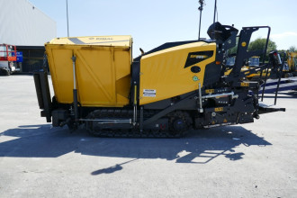 Asphaltfertiger Bomag BF 200 C 