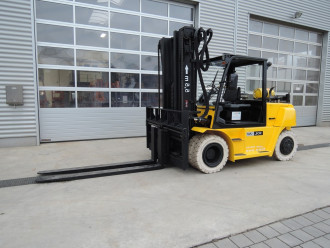 Gasstapler Hyundai 70L-7A  Hubmaststapler - ST07.0t-55G 