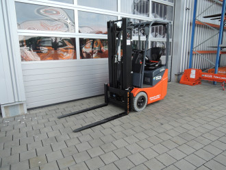Elektrostapler Toyota 7FBEST15  Hubmaststapler - ST01.0t-43E Weiden in der Oberpfalz