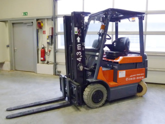 Elektro Gabelstapler Hubmaststapler - ST01.6t-43E Weiden in der Oberpfalz