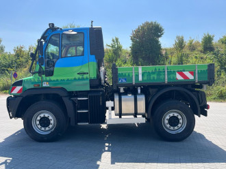 Mercedes Benz Unimog U 430