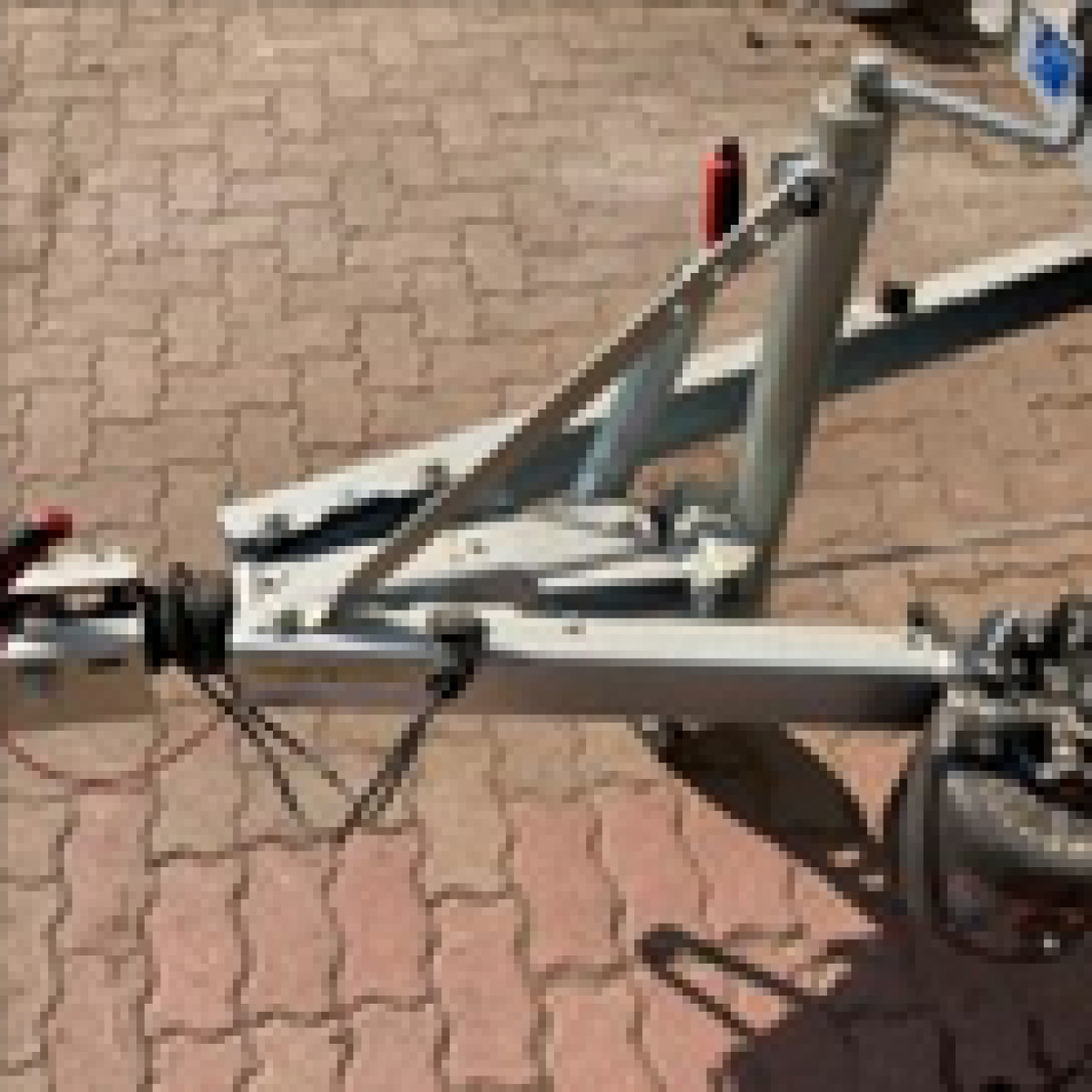 PKW Anhänger Rückwärtskipper 1500 kg Gitter Einachser, Humbaur