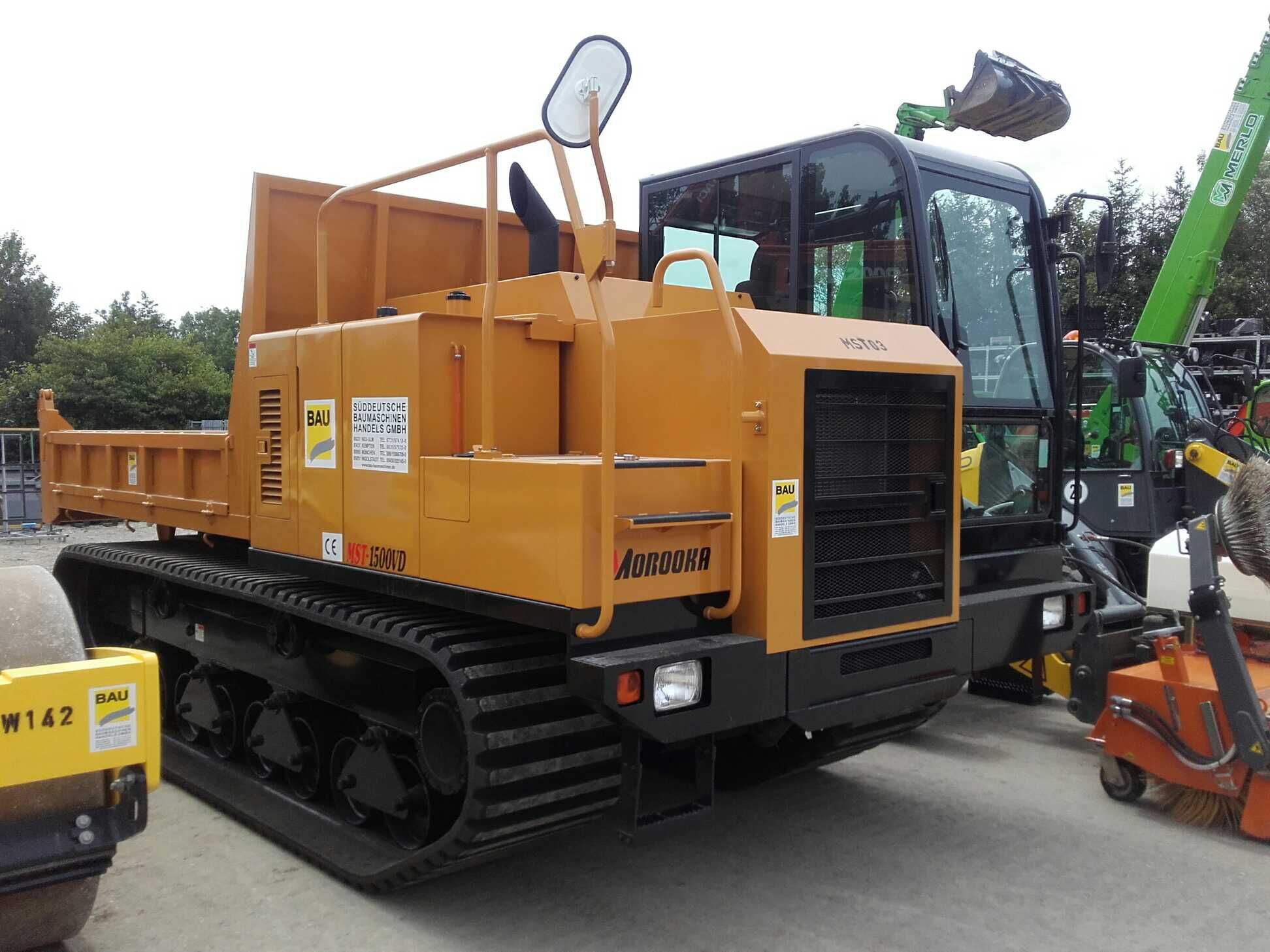 Raupendumper Morooka Mst 1 500 Mieten In Munchen