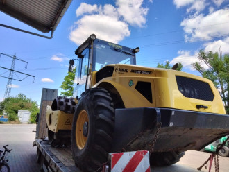 BOMAG   Schaffuß-Walzenzug BW 213 PDH-5