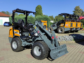 Mini Radlader 0.5m³ - Giant G25 HD 