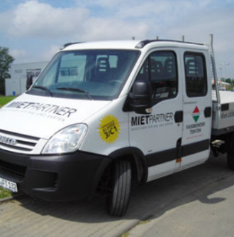 Transporter Doppelkabine mit Pritsche 