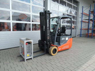 Hubmaststapler Elektrostapler Toyota 8FBE20T Weiden in der Oberpfalz