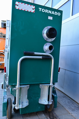 Kugelstrahlmaschine MODUL 200XL und Filteranlage TORNADO B, Klasse M inkl. Magnetwagen 70cm, Fa. Contec