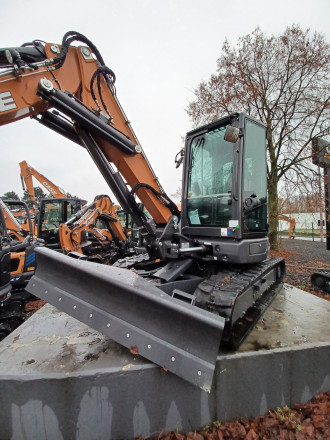 CASE CX65D 6,5t mit Verstellausleger und 6 Wegeschild/ Verstellschild / Tiltschild Unna