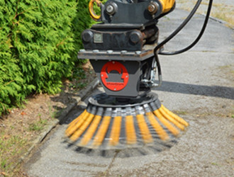 Scancraft SC Brush Wildkrautbürste Anbaugerät Bagger Radlader Passau