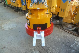 Magnes hydrauliczny Magnes wyburzeniowy HM 8/17 AZ