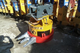 Magnes hydrauliczny Magnes wyburzeniowy HM 8/17 AZ