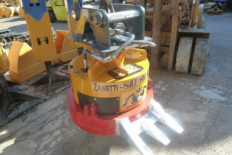 Magnes hydrauliczny Magnes wyburzeniowy HM 8/17 AZ
